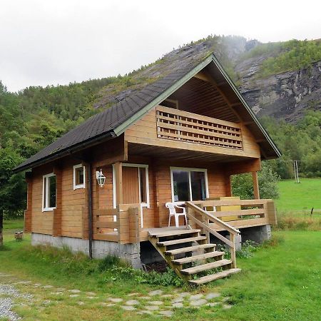 Willa Kalvatn Turistsenter Austefjorden Zewnętrze zdjęcie