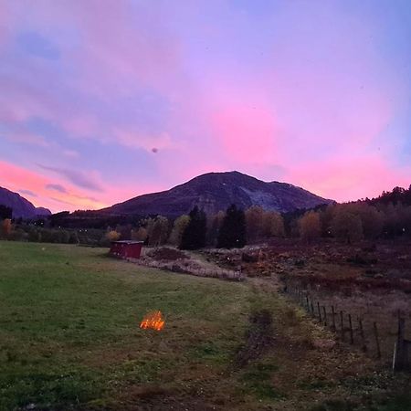 Willa Kalvatn Turistsenter Austefjorden Zewnętrze zdjęcie