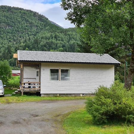 Willa Kalvatn Turistsenter Austefjorden Zewnętrze zdjęcie